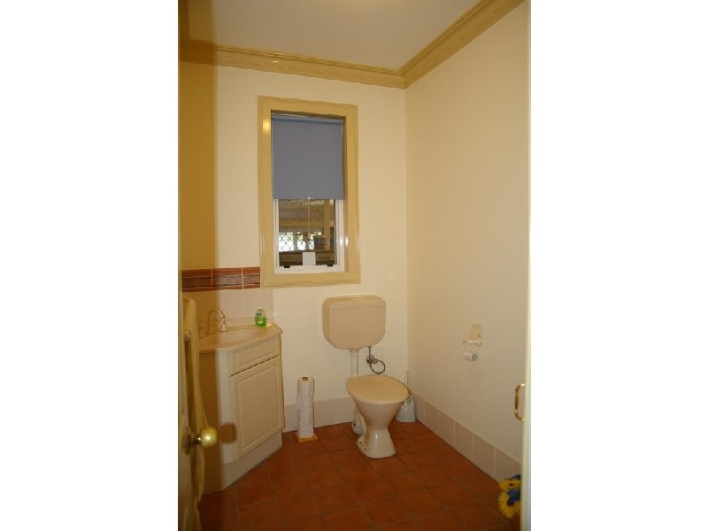 45 Robert Street, Tamworth NSW 2340