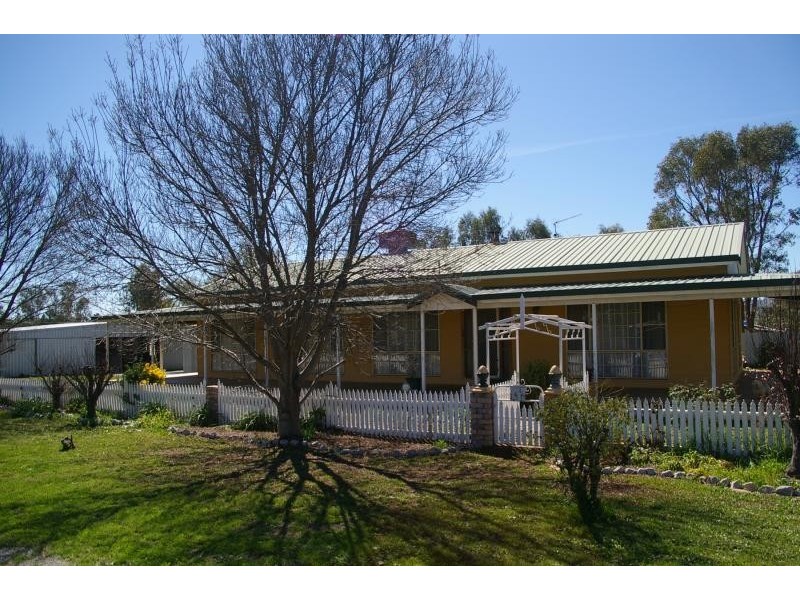 64 Scotland Street,Somerton, Tamworth NSW 2340