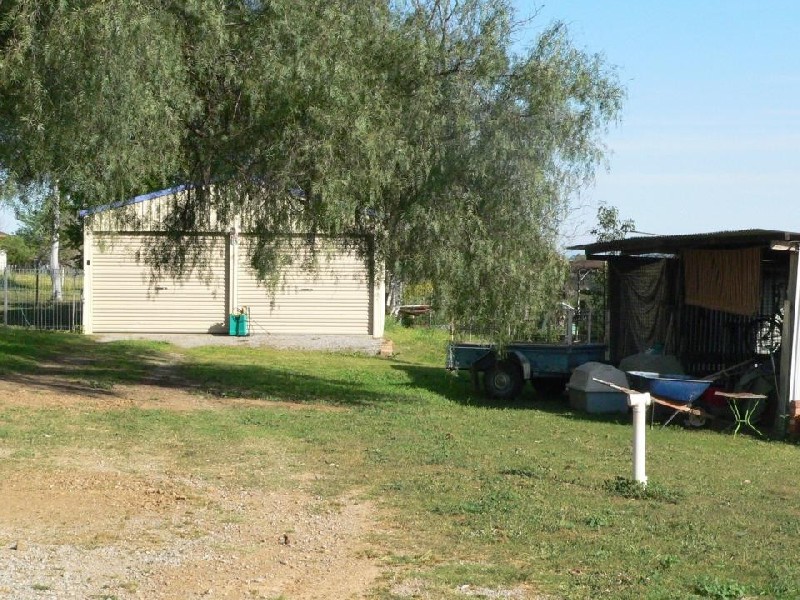 5 CURLEW CRESCENT, Tamworth NSW 2340