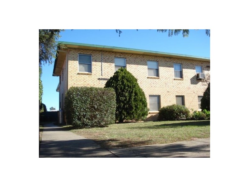 2/15 Diane Street, Tamworth NSW 2340