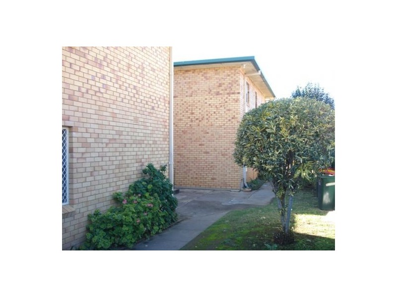 2/15 Diane Street, Tamworth NSW 2340