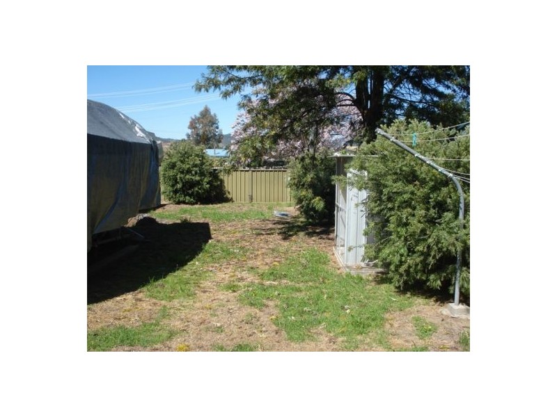 18  Robey Street, Kootingal NSW 2352