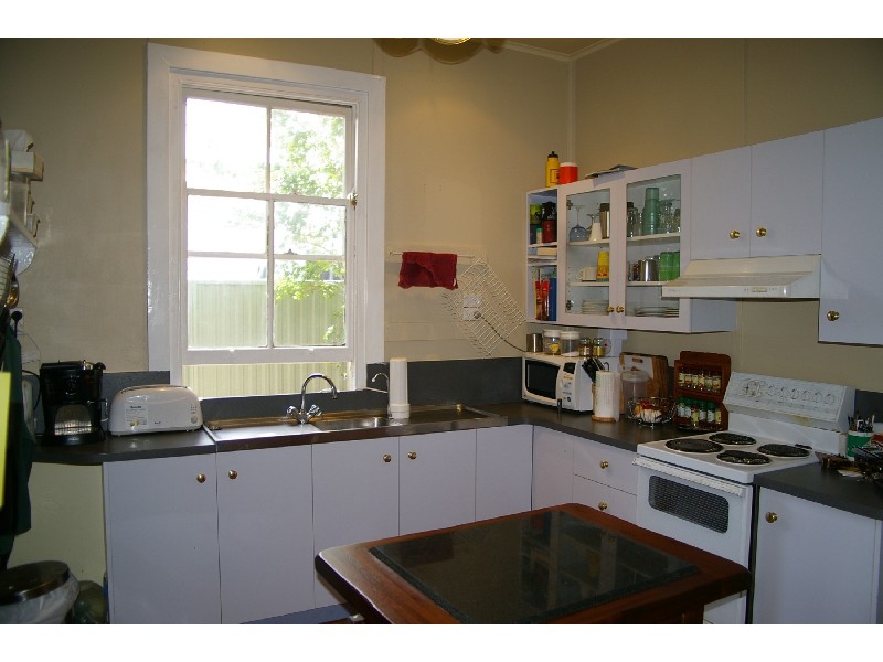 14 Dean Street, Tamworth NSW 2340