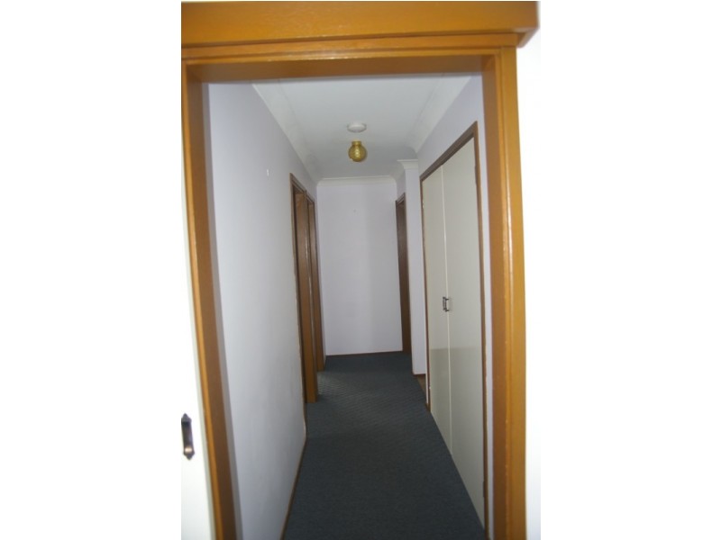 4 Illoura Street, Tamworth NSW 2340