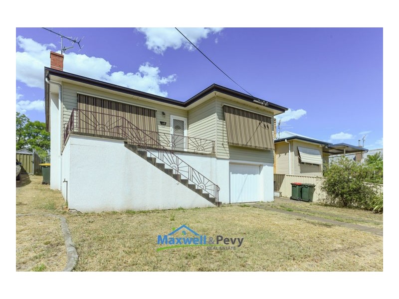 160 Belmore Street, Tamworth NSW 2340