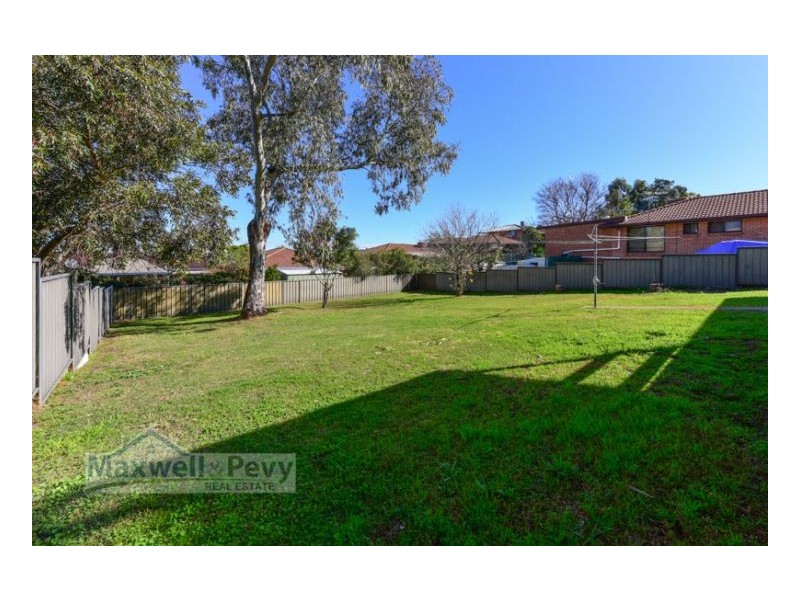 2 Wattle Close, Tamworth NSW 2340