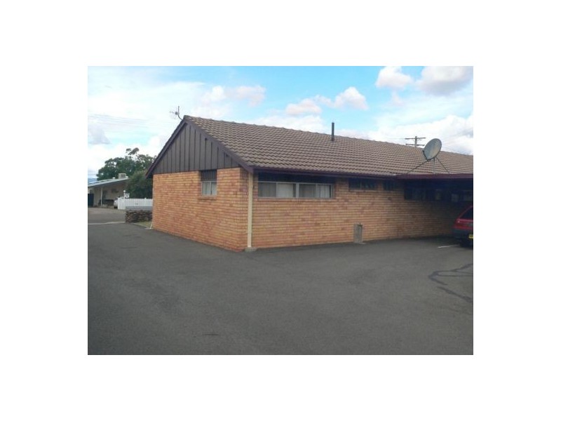 11/9-13 DIANE STREET, Tamworth NSW 2340