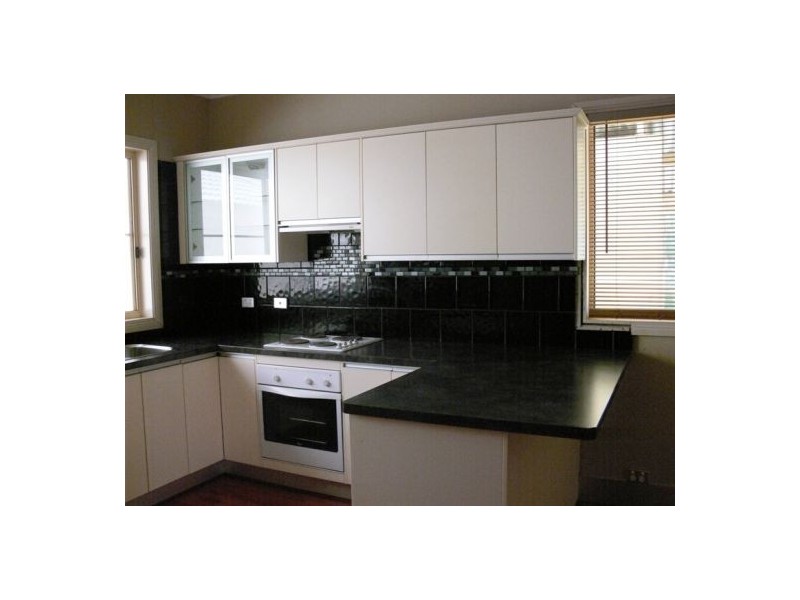 42 DENMAN AVE, Kootingal NSW 2352