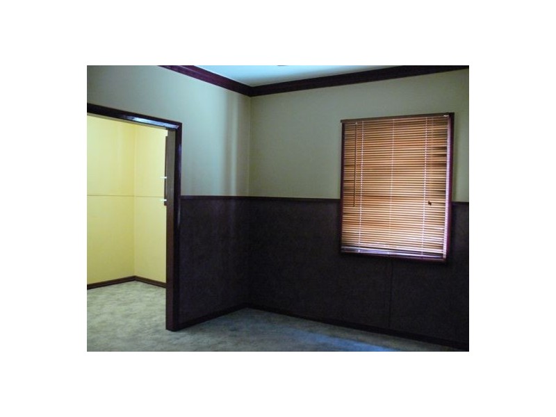 42 DENMAN AVE, Kootingal NSW 2352