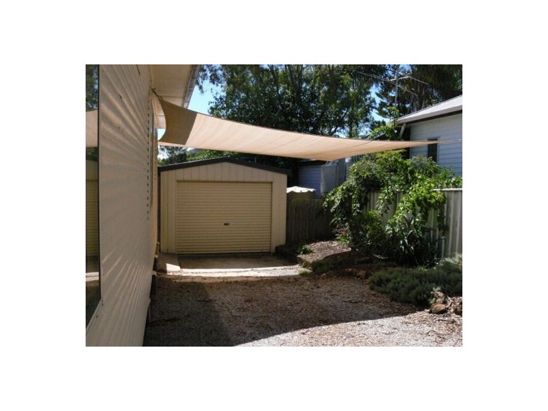 42 DENMAN AVE, Kootingal NSW 2352