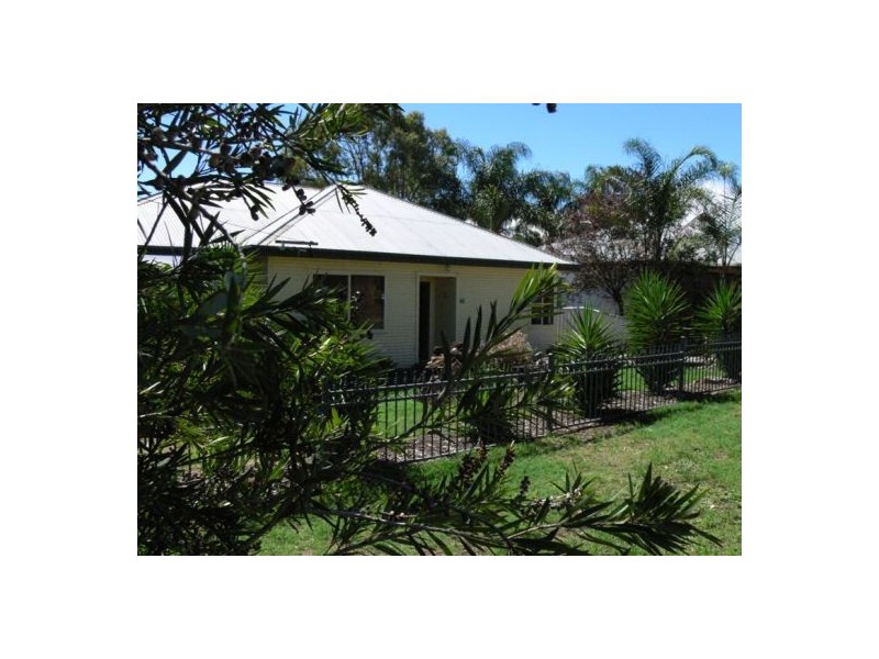 42 DENMAN AVE, Kootingal NSW 2352