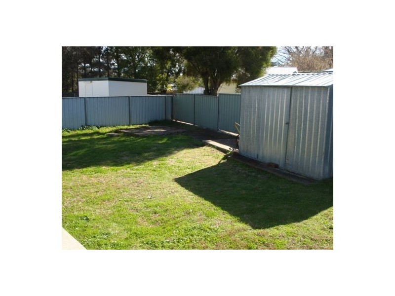210 Johnston Street, Tamworth NSW 2340