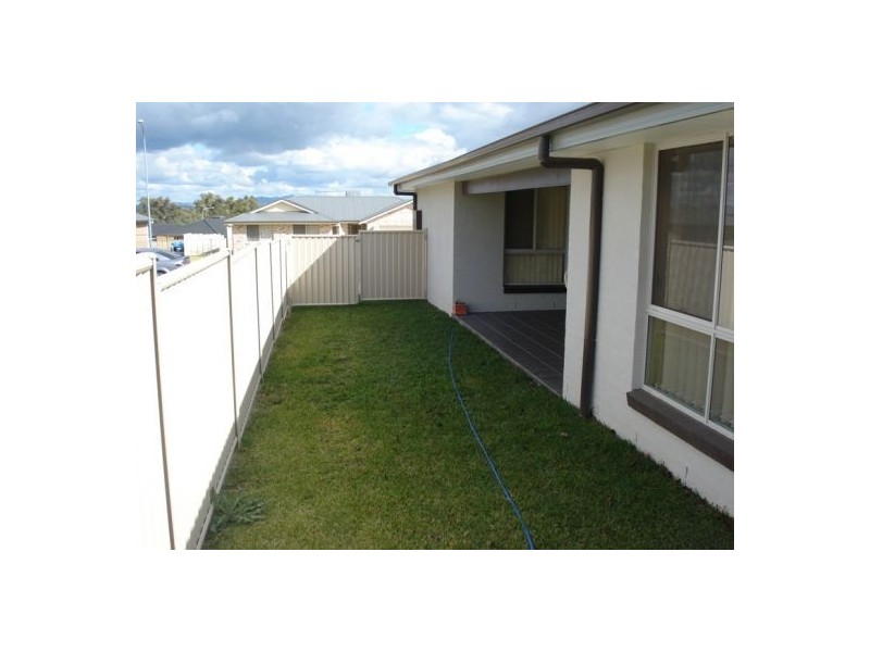 27 Milburn Road, Tamworth NSW 2340