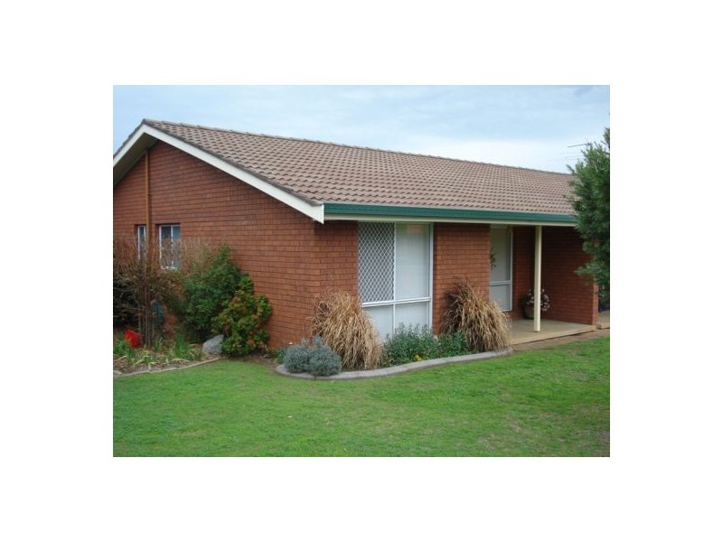 Unit 3 / 3 Piper Street, Tamworth NSW 2340
