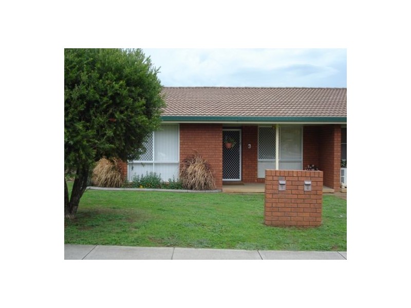 Unit 3 / 3 Piper Street, Tamworth NSW 2340