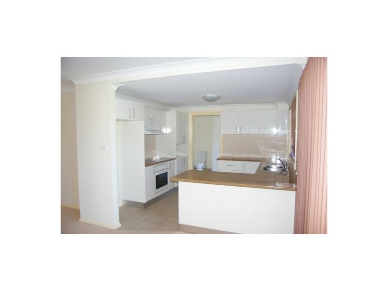 4/345 ARMIDALE ROAD, Tamworth NSW 2340