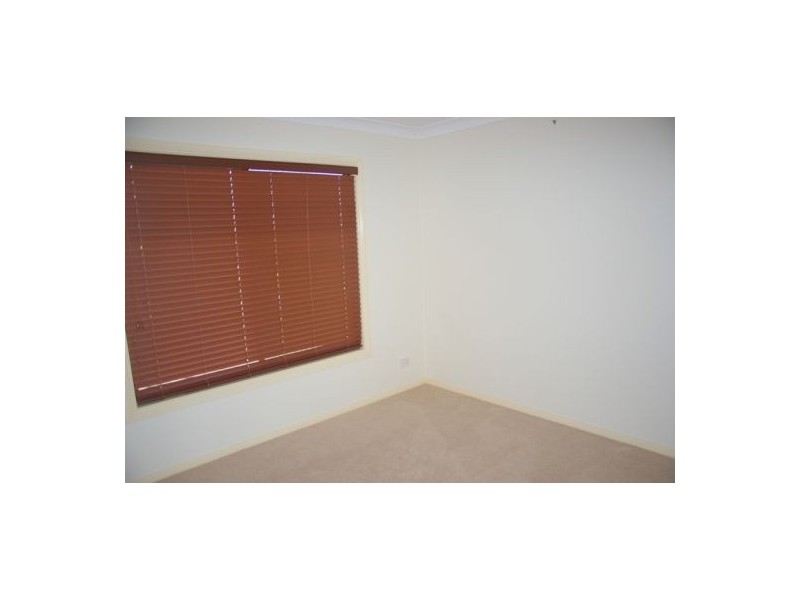 4/345 ARMIDALE ROAD, Tamworth NSW 2340