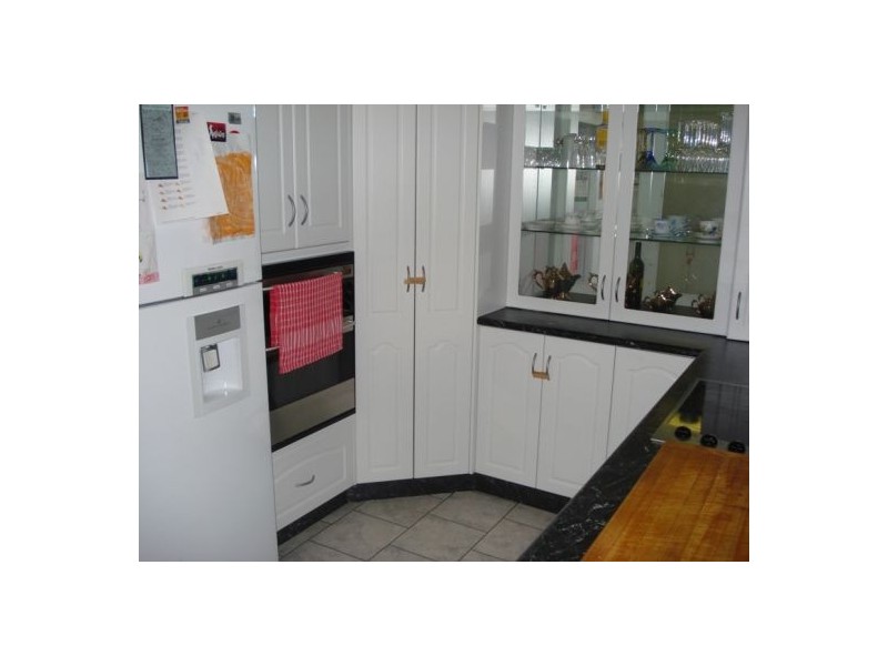 27 RIVERVIEW STREET NORTH, Tamworth NSW 2340