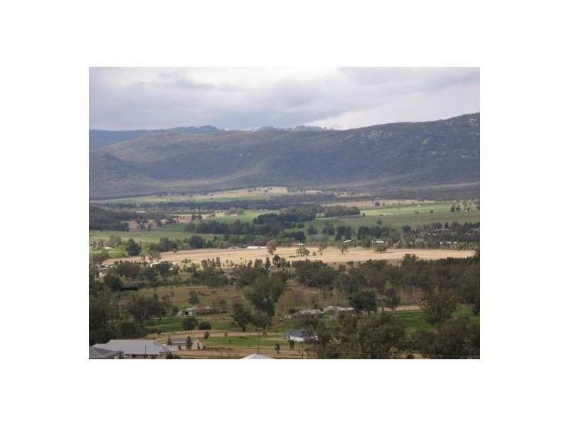 80 Wyndham Close, Daruka NSW 2340