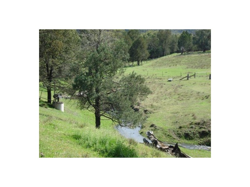 190 New England Gully Road, Moonbi NSW 2353