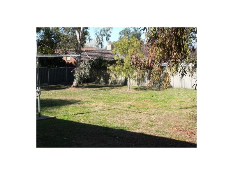 2 Wattle Close, Tamworth NSW 2340