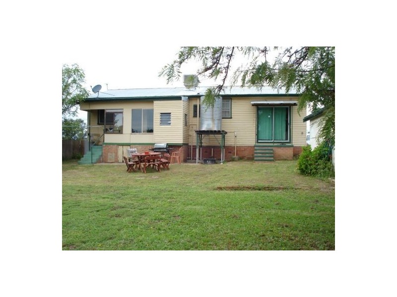 19  Degance St, Tamworth NSW 2340