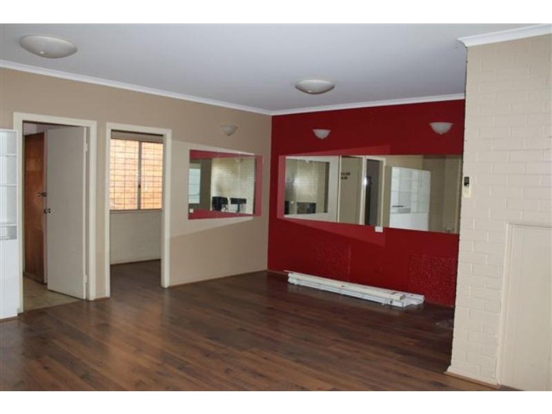 6 Fitzroy Street, Tamworth NSW 2340