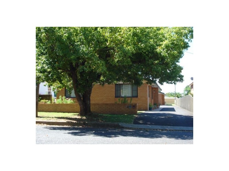 30 Lydia Street, Tamworth NSW 2340