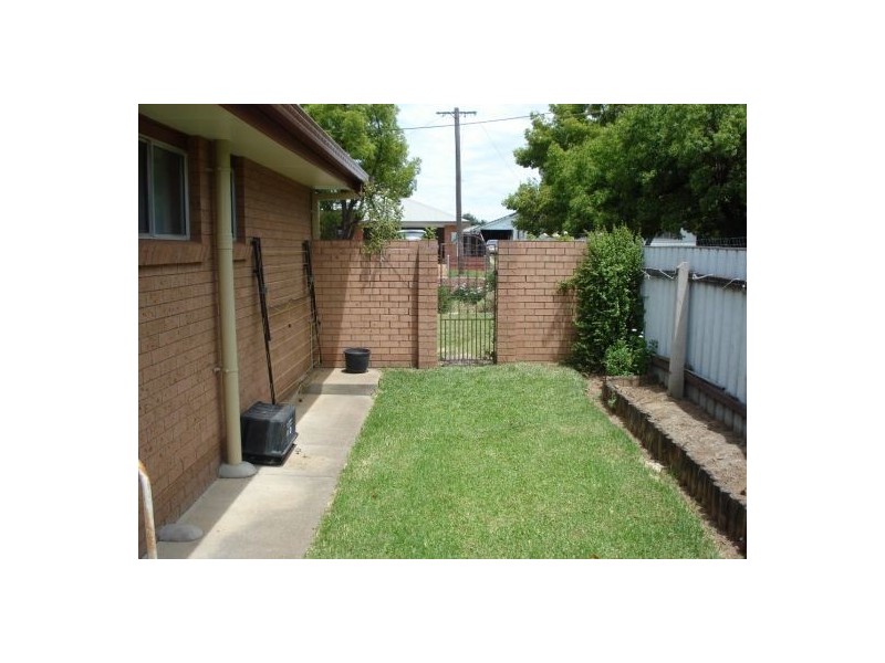 1/28 Lydia Street, Tamworth NSW 2340