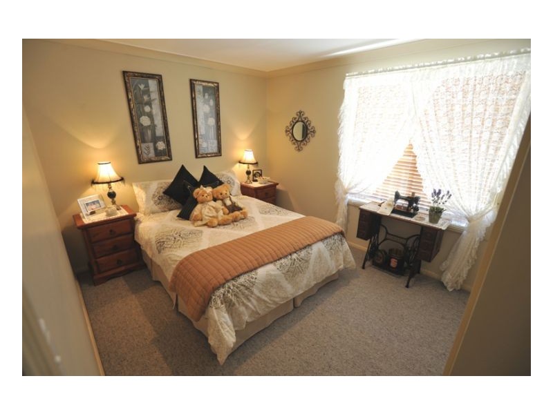 12 Wayamba Close, Tamworth NSW 2340