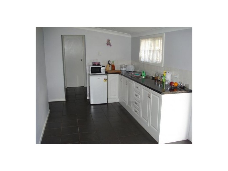 6 Robyn Street, Tamworth NSW 2340