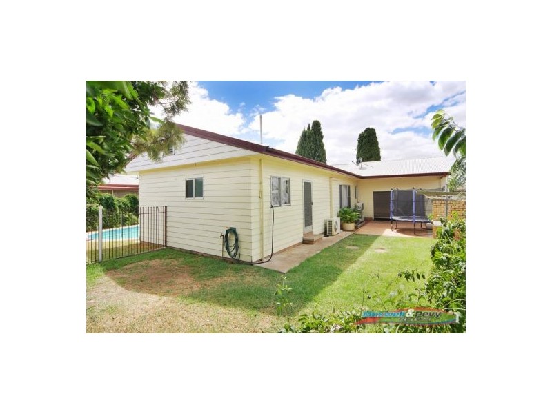 4 Florida Street, Tamworth NSW 2340