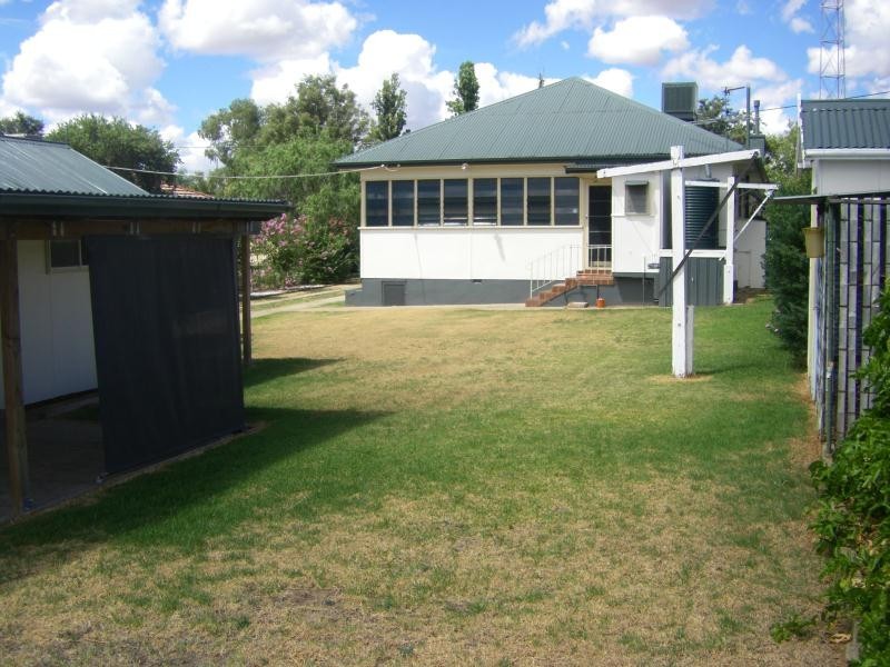 6 Robyn Street, Tamworth NSW 2340