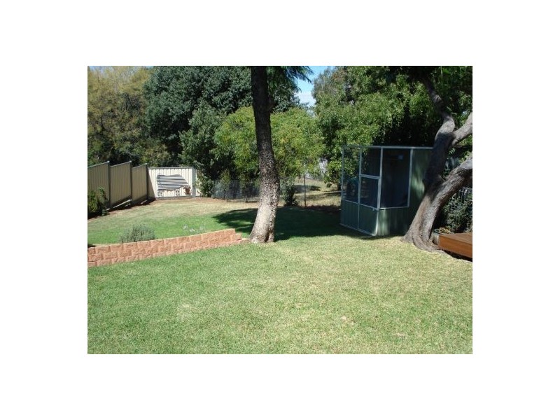 85 Piper Street, Tamworth NSW 2340