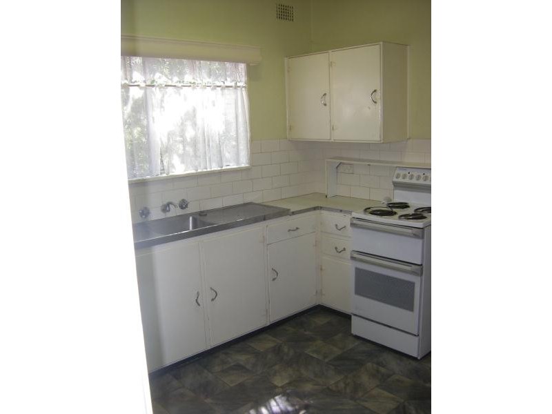 6 Churchill Street, Tamworth NSW 2340