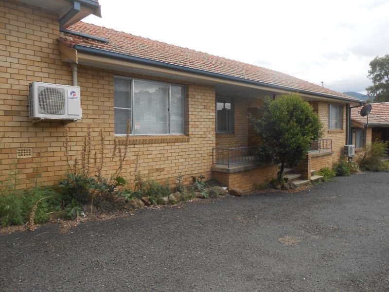 2/110A Church Street, Tamworth NSW 2340