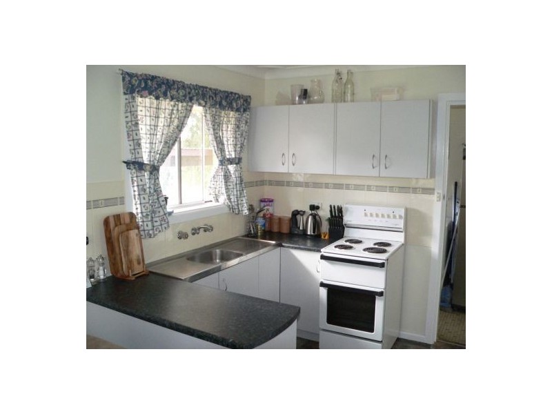 19  Terry Street, Tamworth NSW 2340