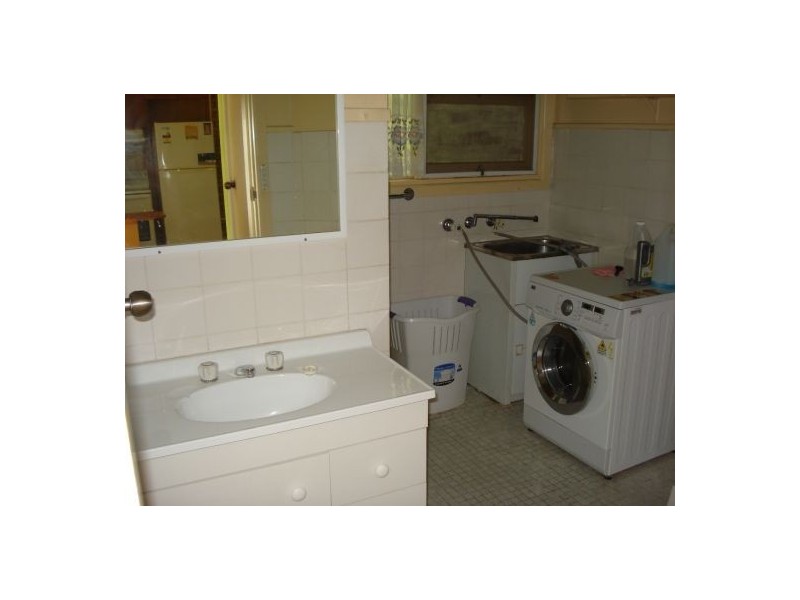 38 Manilla Road, Tamworth NSW 2340