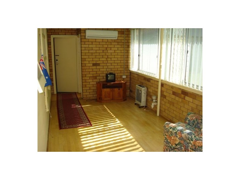 38 Manilla Road, Tamworth NSW 2340