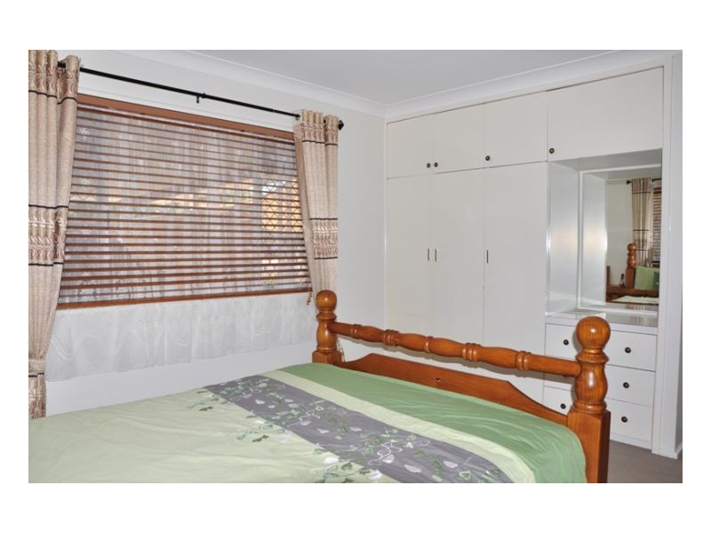 2/25 Erwin Street, Tamworth NSW 2340