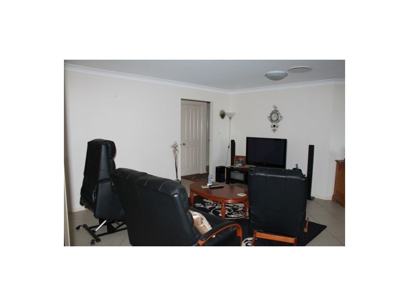 6 Warrabah Close, Tamworth NSW 2340