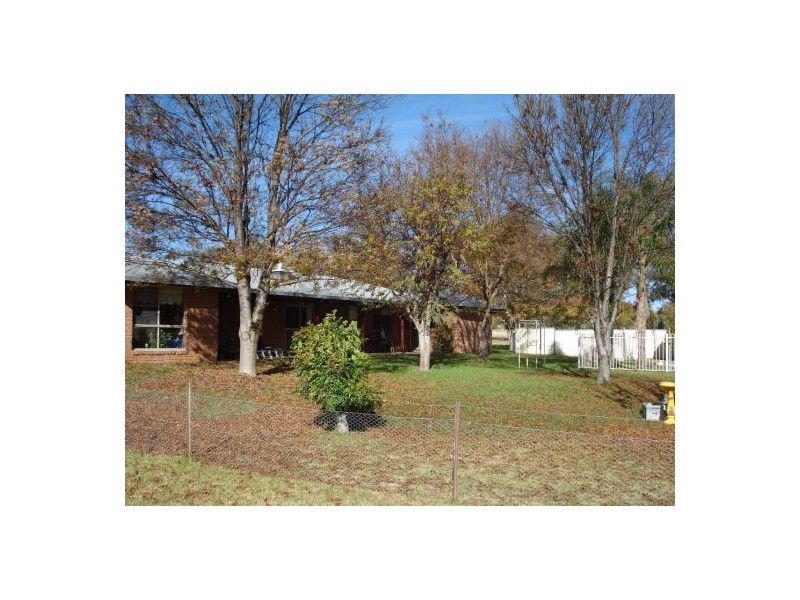 562 Warral Road, Tamworth NSW 2340