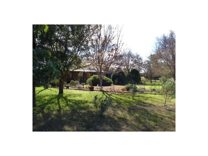 562 Warral Road, Tamworth NSW 2340