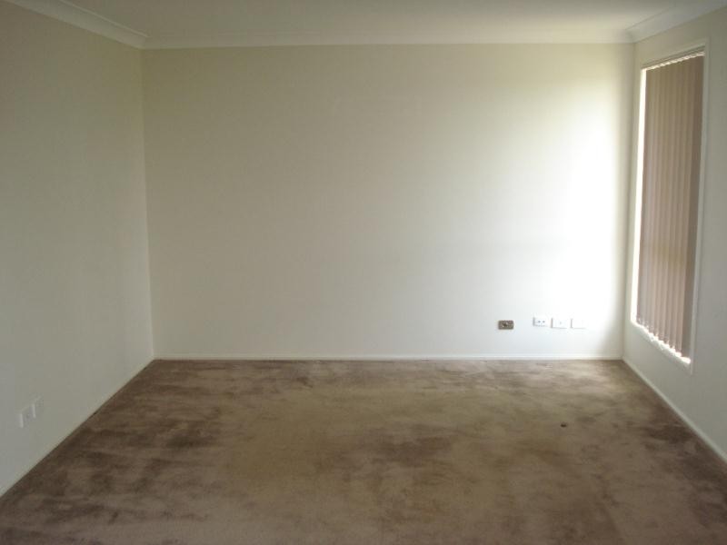 2 Bowman Drive, Tamworth NSW 2340