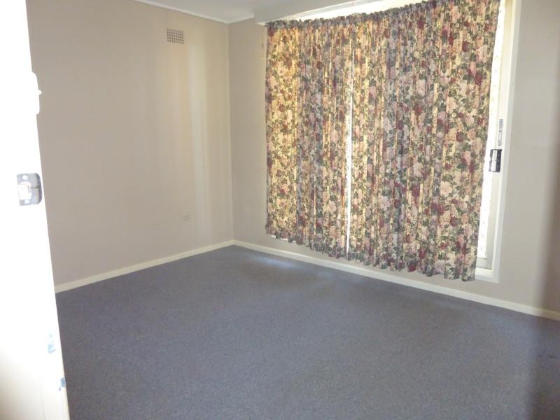 4/2 Vera st, Tamworth NSW 2340