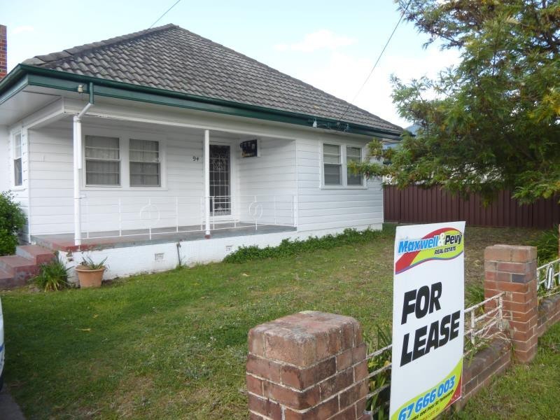 94 Piper Street, Tamworth NSW 2340