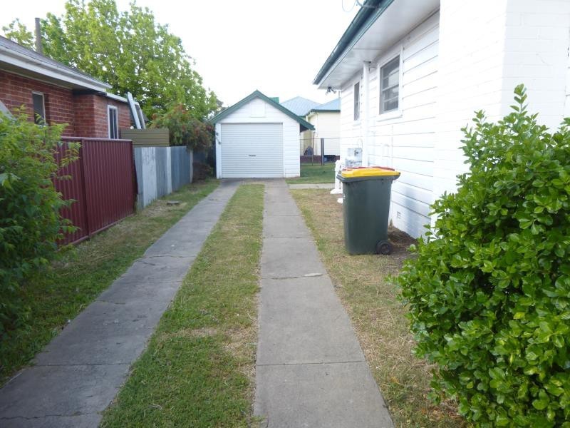 94 Piper Street, Tamworth NSW 2340