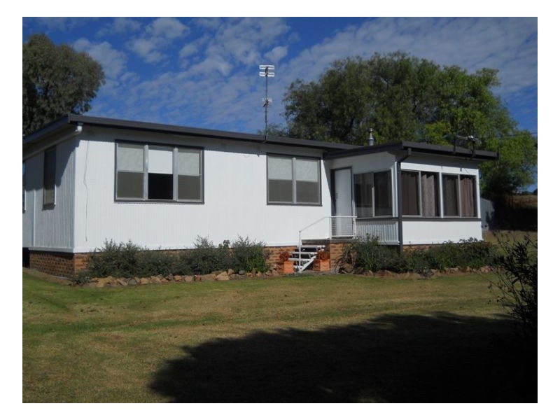 30 Davis Street, Currabubula NSW 2342