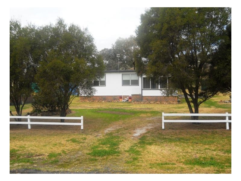 30 Davis Street, Currabubula NSW 2342