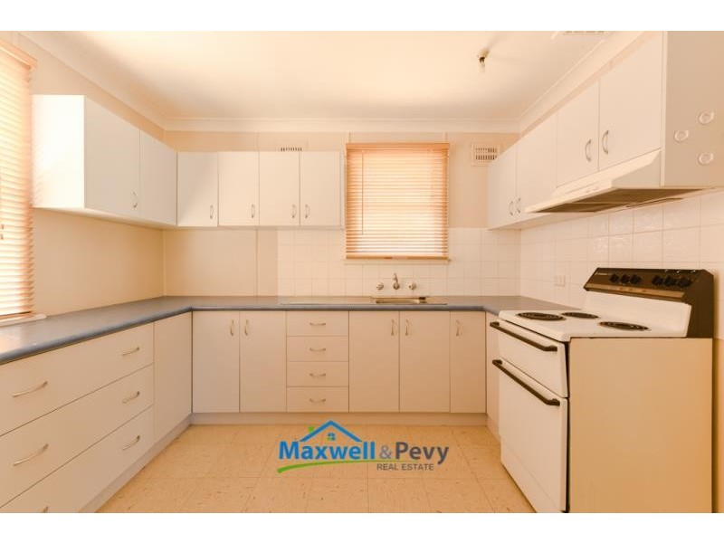 14 Edith Street, Tamworth NSW 2340